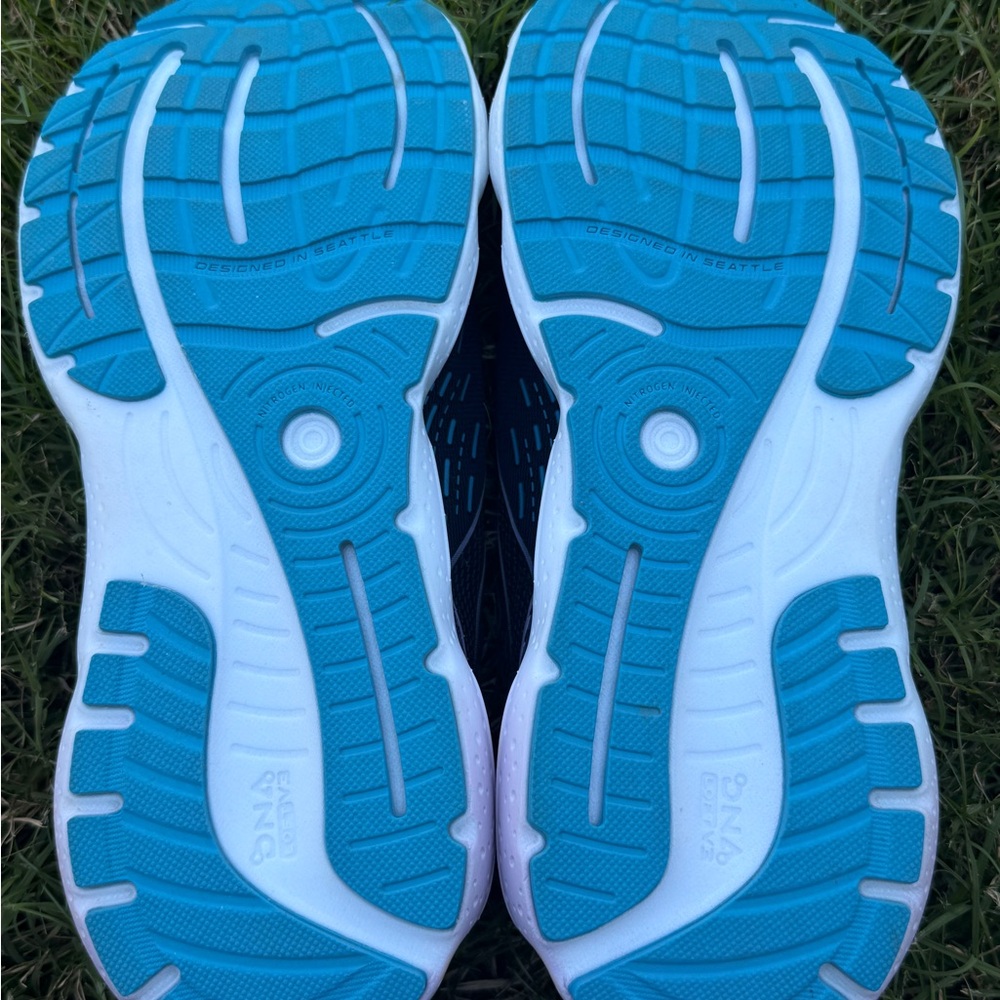 Brooks Glycerin GTS Navy and Teal Women's Running Shoes - Picture 9 of 12